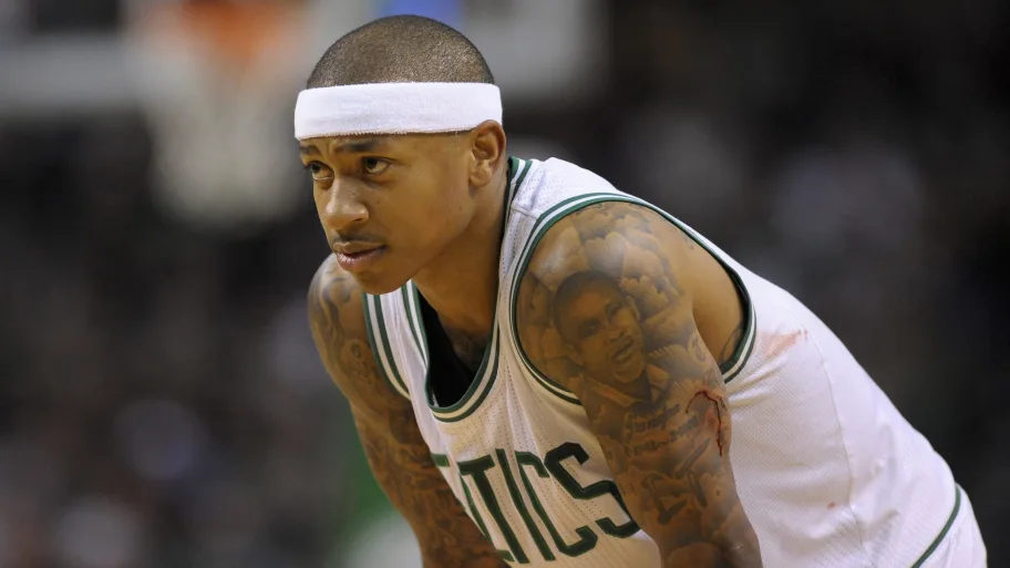 isaiah thomas to return with milwaukee bucks